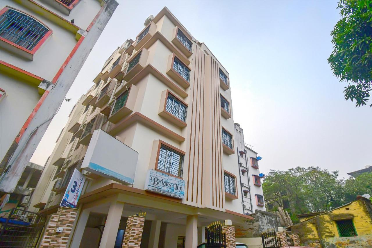 Super Collection O Bricks Inn Hazra Road Near Birla Mandir Колката Екстериор снимка