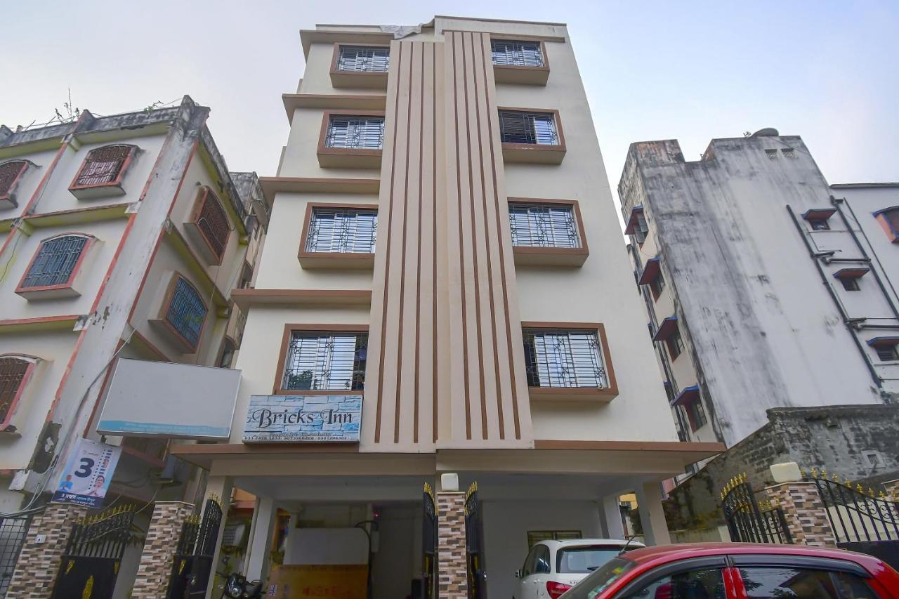 Super Collection O Bricks Inn Hazra Road Near Birla Mandir Колката Екстериор снимка